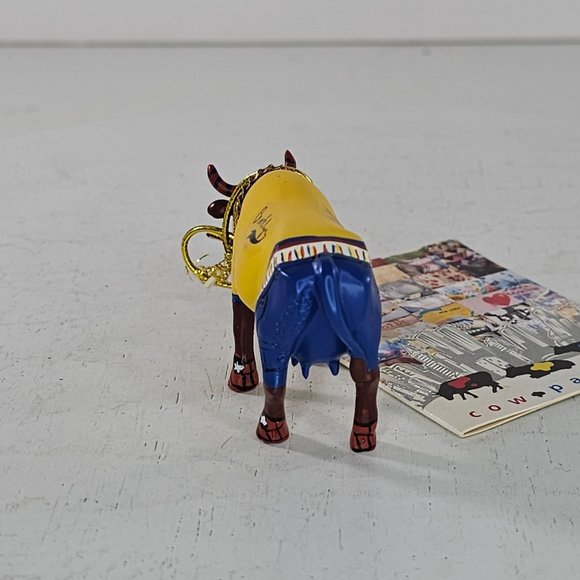 Cow Parade Mini Moo La Vie Bovine Figurine Brooklyn #23152 - Picture 6 of 8